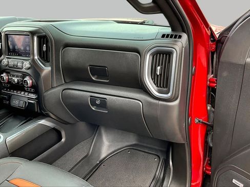 Used 2021 GMC Sierra 1500 AT4 w/ AT4 Value Package AWD/4WD image 19