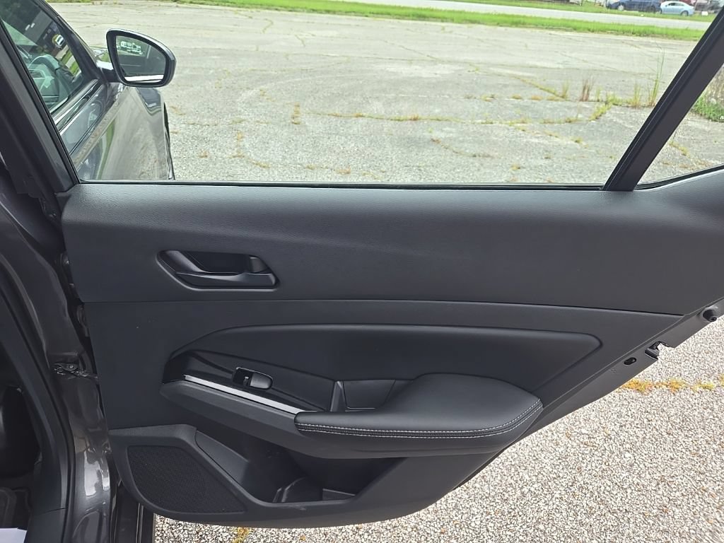 Used 2023 Nissan Altima 2.5 SV FWD image 20
