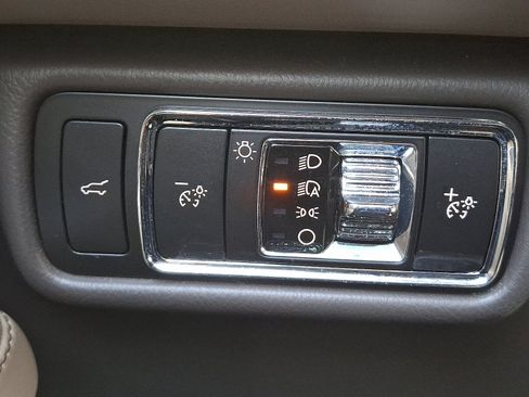 Certified 2023 Lincoln Aviator Reserve w/ Elements Package Plus AWD/4WD image 27
