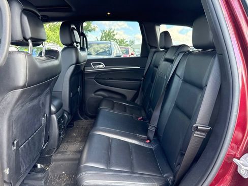 Used 2021 Jeep Grand Cherokee Limited AWD/4WD image 15