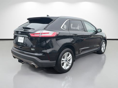 Used 2020 Ford Edge SEL w/ Convenience Package image 3