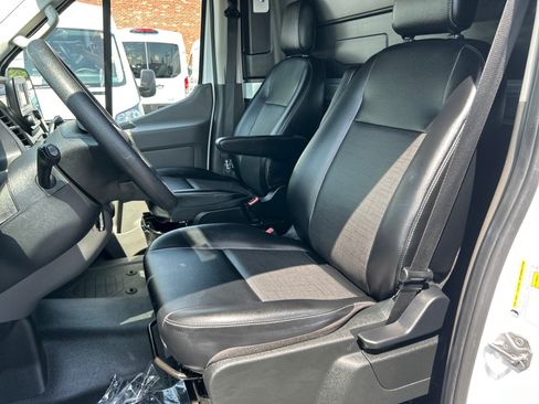 Certified 2024 Ford Transit 250 148 Medium Roof Extended AWD w/ Load Area Protection Package image 7