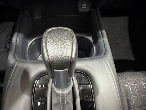Used 2024 Honda HR-V LX image 42