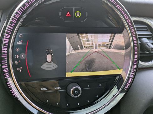 Used 2023 MINI Cooper S image 19