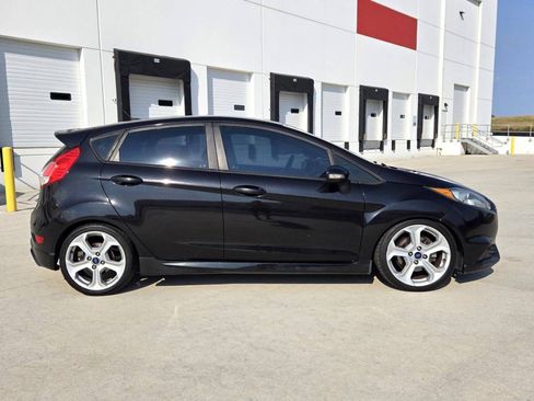 Used 2015 Ford Fiesta ST image 4