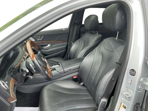 Used 2017 Mercedes-Benz S 550 Sedan image 9