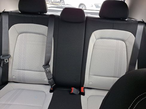 New 2026 Hyundai Venue SEL FWD image 13