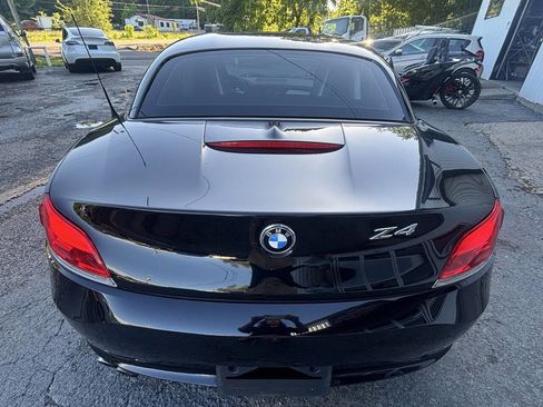 Used 2011 BMW Z4 sDrive30i RWD image 11