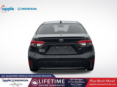 Used 2020 Toyota Corolla LE image 5