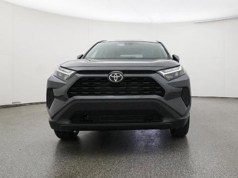 New 2025 Toyota RAV4 XLE image 31