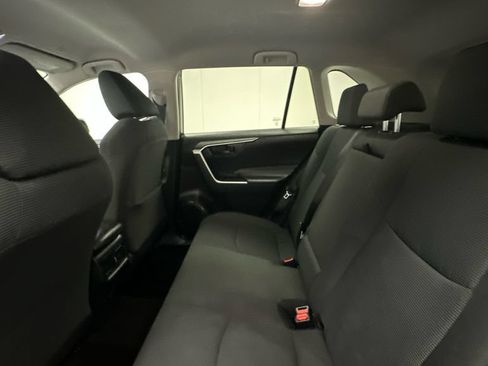 Used 2023 Toyota RAV4 LE AWD/4WD image 10