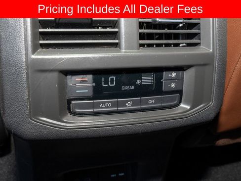 Used 2022 Volkswagen Atlas SEL R-Line AWD/4WD image 8