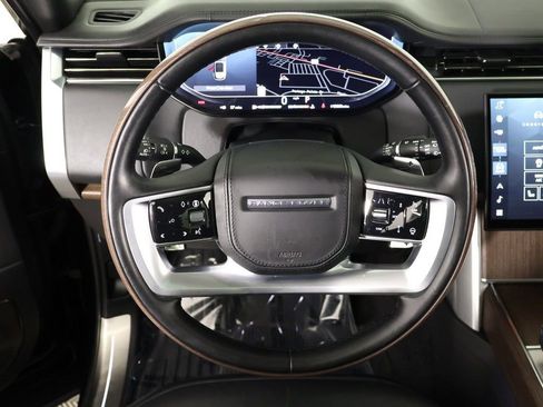 Used 2025 Land Rover Range Rover Autobiography AWD/4WD image 48