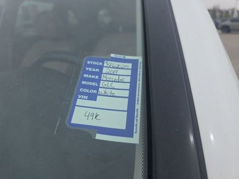 Used 2019 Mercedes-Benz GLC 350e 4MATIC image 11