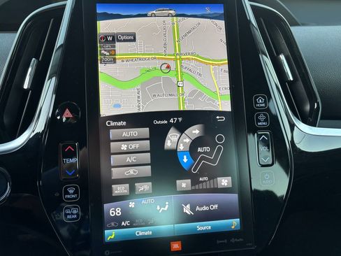 Used 2018 Toyota Prius Prime image 7