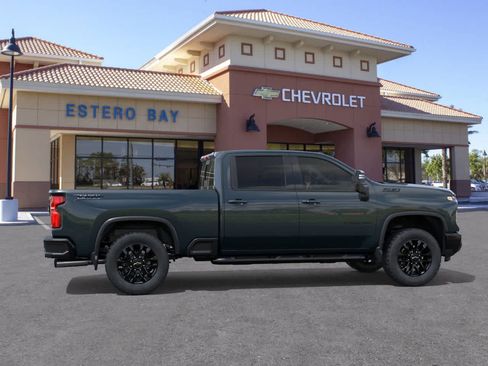 New 2026 Chevrolet Silverado 2500 LTZ w/ LTZ Plus Package AWD/4WD image 5