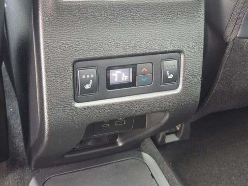 New 2025 Mitsubishi Outlander SEL AWD/4WD image 15