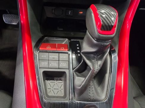 Used 2020 Toyota RAV4 LE w/ All Weather Liner Package AWD/4WD image 23
