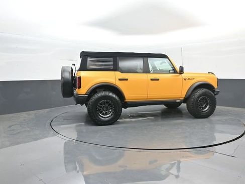Certified 2021 Ford Bronco Badlands AWD/4WD image 8
