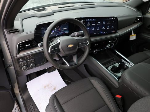 New 2026 Chevrolet Tahoe LS w/ LPO, Dark Essentials Package AWD/4WD image 23
