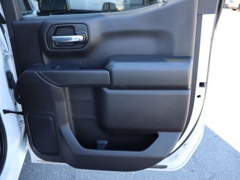 Certified 2024 Chevrolet Silverado 1500 Custom Trail Boss image 30