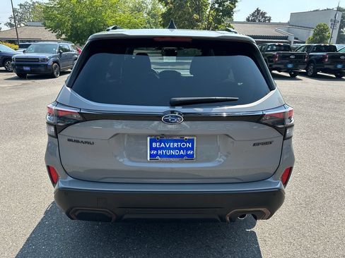 Used 2025 Subaru Forester Sport AWD/4WD image 5