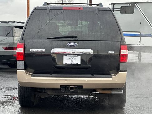 Used 2011 Ford Expedition XLT w/ 201A Rapid Spec Order Code image 5