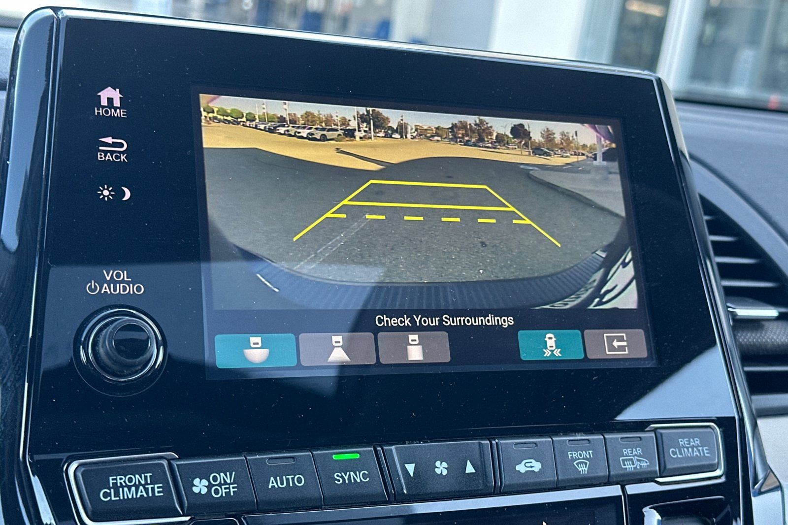 Certified 2024 Honda Odyssey Touring image 19