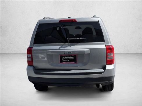 Used 2016 Jeep Patriot Sport w/ Power Value Group FWD image 6