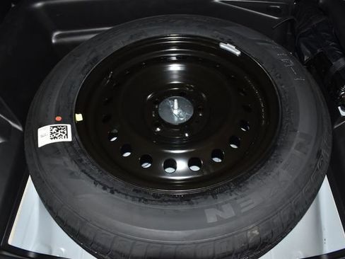 New 2025 Jeep Grand Cherokee Limited w/ Trailer Tow Package image 35