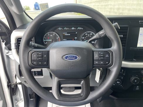 Used 2024 Ford F250 XLT w/ FX4 Off-Road Package AWD/4WD image 19