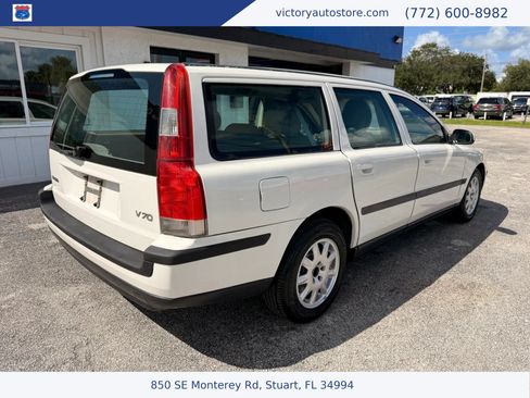 Used 2001 Volvo V70 2.4 FWD image 15