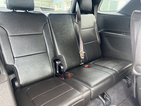 Certified 2023 Chevrolet Traverse LT AWD/4WD image 18