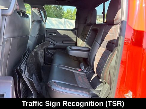 Used 2025 Nissan Frontier PRO-4X w/ Pro Premium Package AWD/4WD image 32