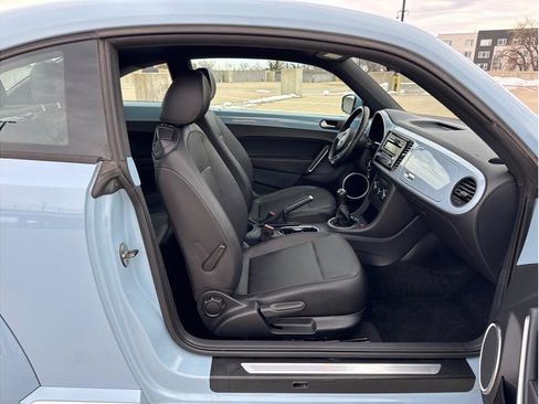 Used 2013 Volkswagen Beetle 2.5 image 10