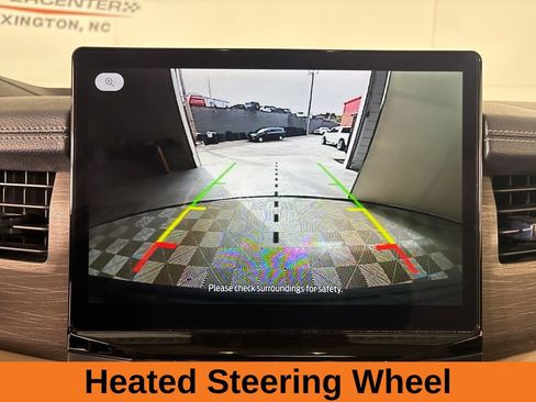 Used 2024 Ford Expedition Limited image 16