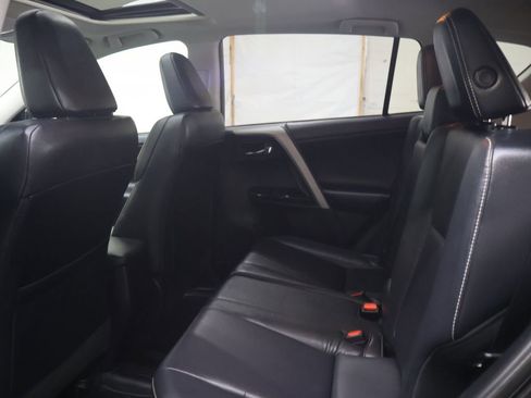 Used 2016 Toyota RAV4 Limited w/ Advanced Technology Package FWD image 14