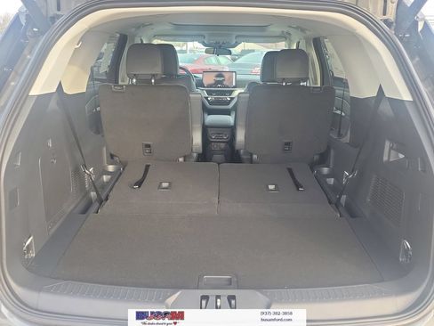 New 2026 Ford Explorer Active w/ Active Comfort Package AWD/4WD image 6