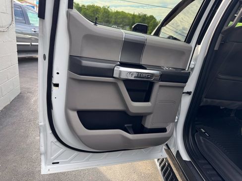 Used 2018 Ford F150 XLT w/ Equipment Group 302A Luxury AWD/4WD image 7