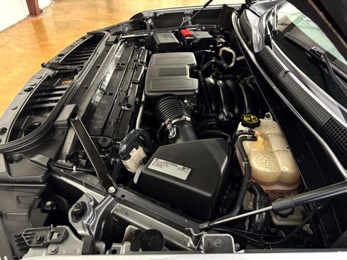 Used 2020 Chevrolet Silverado 1500 LT Trail Boss image 46