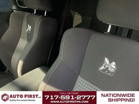 Used 2021 Dodge Challenger R/T Scat Pack w/ Dynamics Package RWD image 10