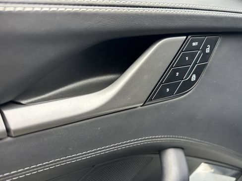 Certified 2025 Porsche 911 Carrera RWD image 24