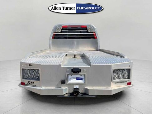 Used 2025 Chevrolet Silverado 3500 LT w/ Convenience Package image 5