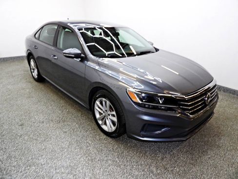 Used 2021 Volkswagen Passat 2.0T S image 3