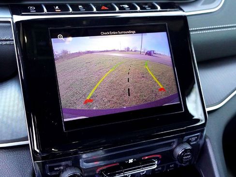 New 2025 Jeep Grand Cherokee Laredo image 13