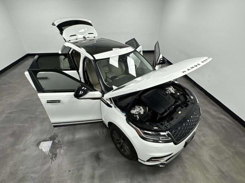Used 2019 Land Rover Range Rover Velar R-Dynamic SE AWD/4WD image 14