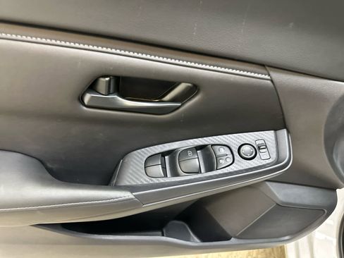 New 2025 Nissan Sentra S image 19