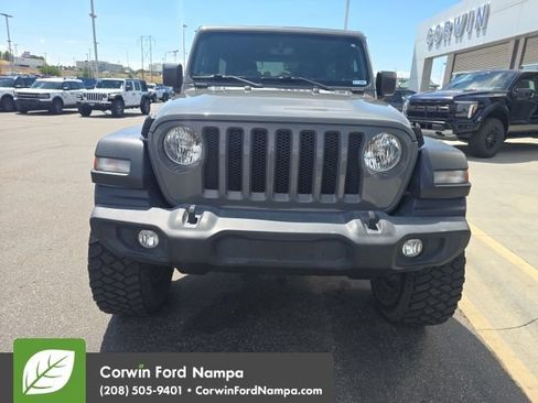 Used 2021 Jeep Wrangler Unlimited Sport AWD/4WD image 3