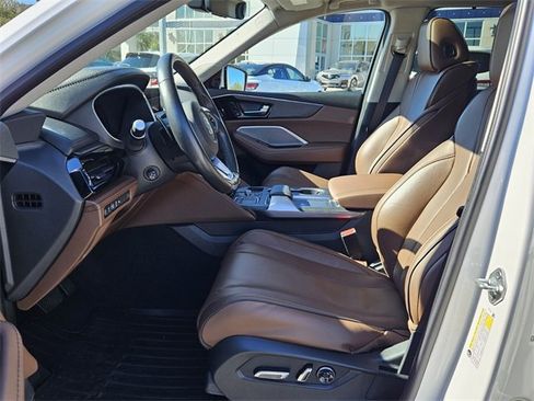 Certified 2023 Acura MDX Advance image 3