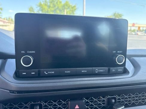 Used 2024 Honda Accord EX image 21